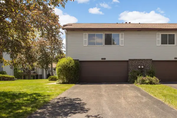 3956 Goodwin AVE N, Oakdale, MN 55128