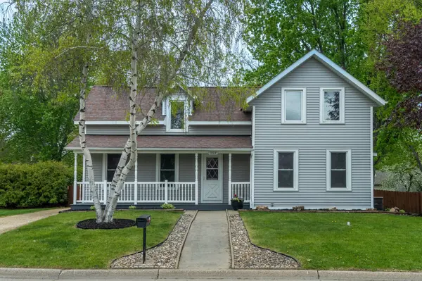 1004 W Marion ST, Lake City, MN 55041