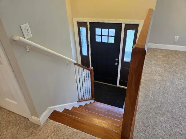 6255 Zealand AVE N, Brooklyn Park, MN 55428