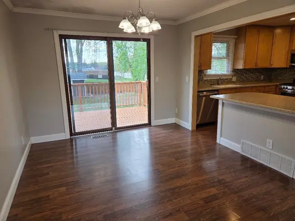6255 Zealand AVE N, Brooklyn Park, MN 55428