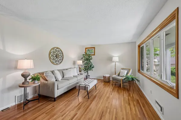 8328 Ewing RD, Bloomington, MN 55431