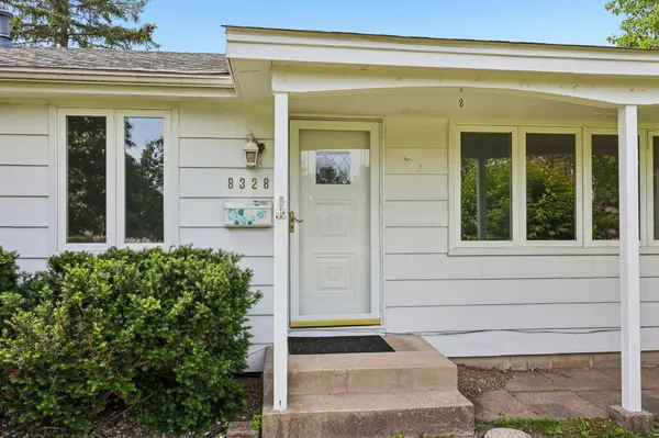 8328 Ewing RD, Bloomington, MN 55431