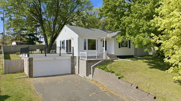 294 Mccarrons BLVD S, Roseville, MN 55113