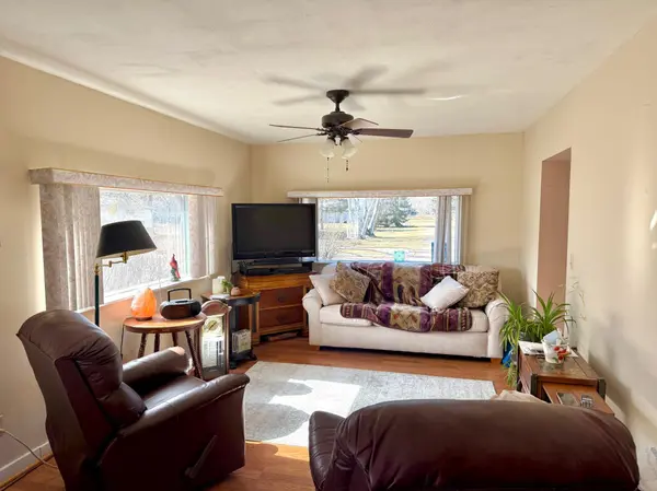 206 6th ST NW, Little Falls, MN 56345