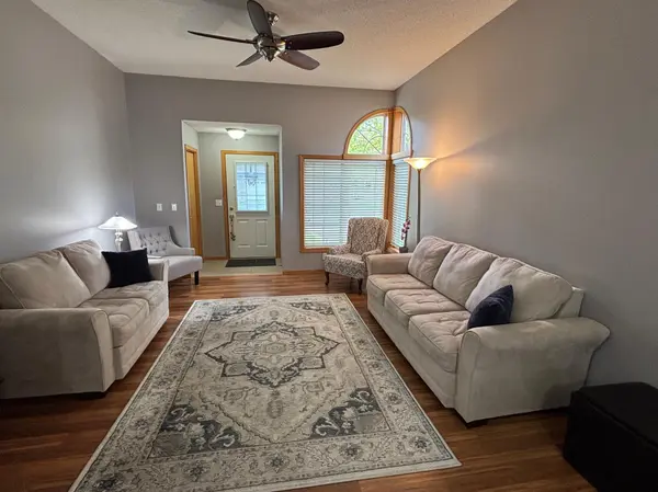 10755 Tamarack CIR NW, Coon Rapids, MN 55433