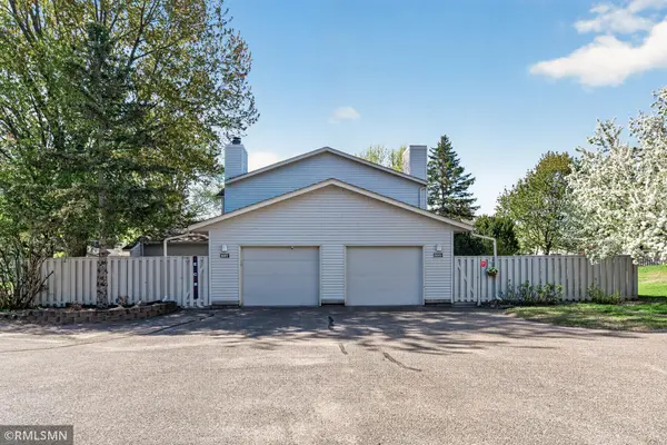 897 Monterey DR, Shoreview, MN 55126
