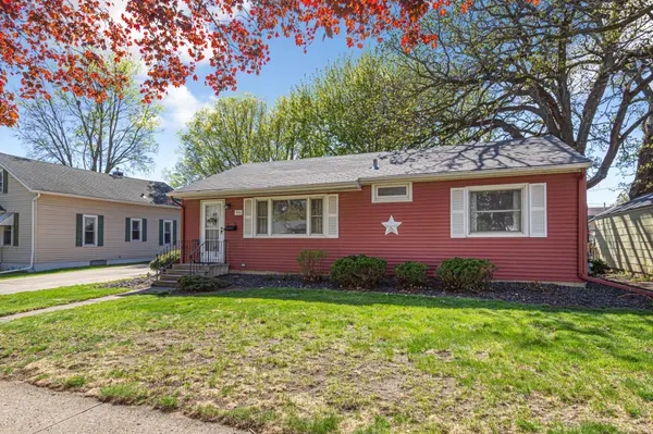 914 S Elm AVE, Owatonna, MN 55060