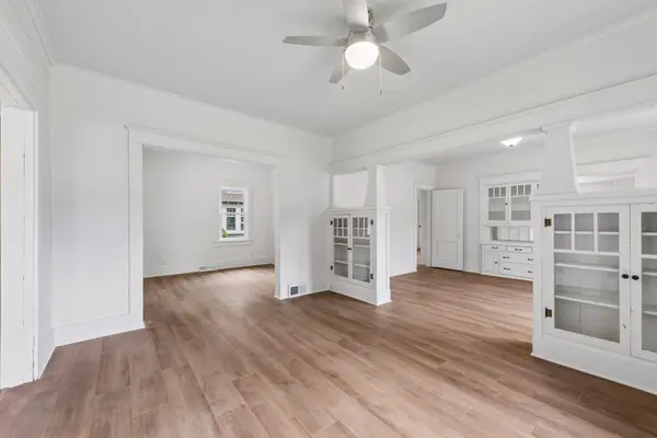 601 N Carver ST, Winthrop, MN 55396