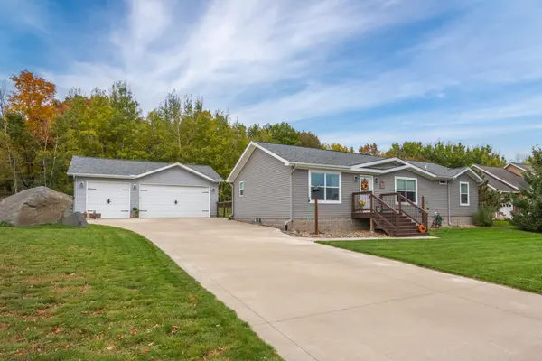 765 Hilltop LN, Saint Croix Falls, WI 54024