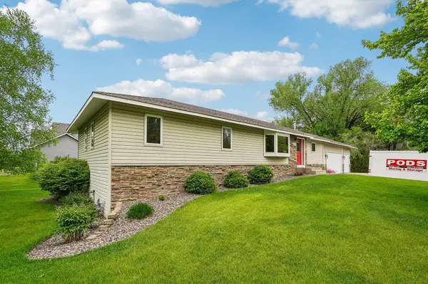 6201 Laurene AVE, Circle Pines, MN 55014