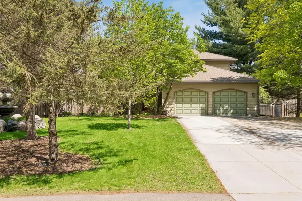 717 Marie AVE W, Mendota Heights, MN 55118