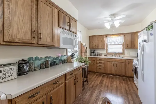 207 Lincoln ST SW, Mapleton, MN 56065