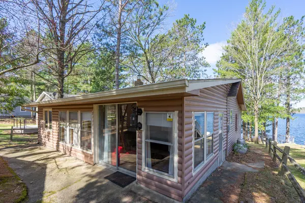 8355 Paradise Beach RD, Brainerd, MN 56401