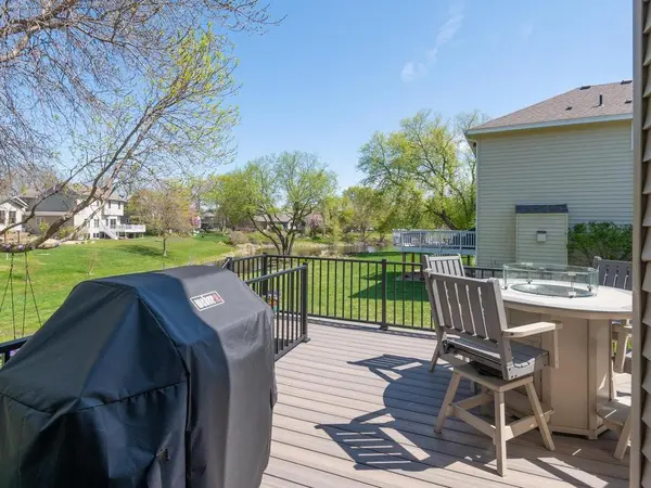 2400 87th TRL N, Brooklyn Park, MN 55443