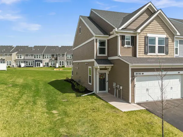 18536 60th PL N, Plymouth, MN 55446