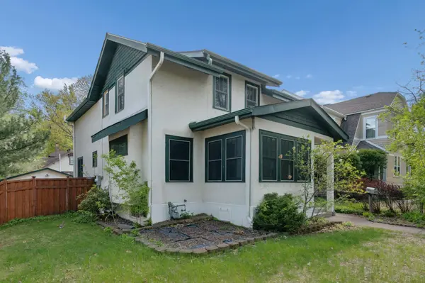 1984 Princeton AVE, Saint Paul, MN 55105