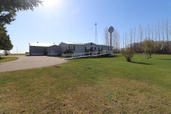 707 Summit AVE W, Clarissa, MN 56440