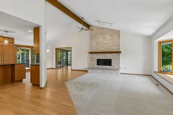 5931 Creek PT, Minnetonka, MN 55345