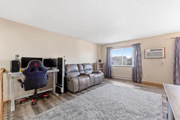 3108 Dakota Park CIR S, Fargo, ND 58104
