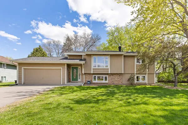1011 Westview DR, Farmington, MN 55024