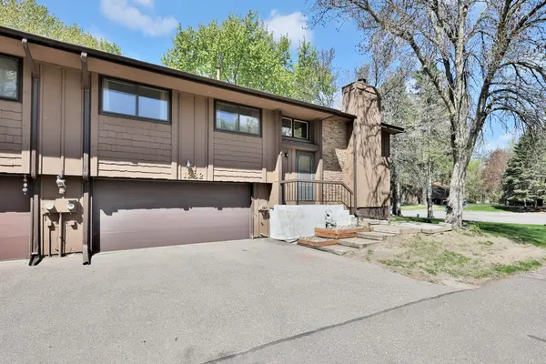 1282 Bridle Path CT, White Bear Twp, MN 55110