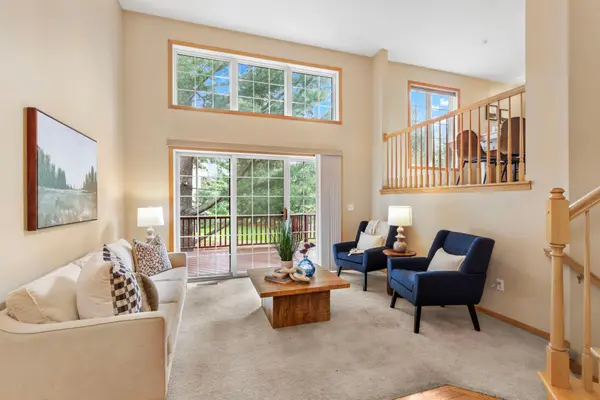 2100 Hunter Hill CT, Hudson, WI 54016