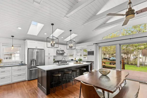 1633 Maryland AVE S, Saint Louis Park, MN 55426
