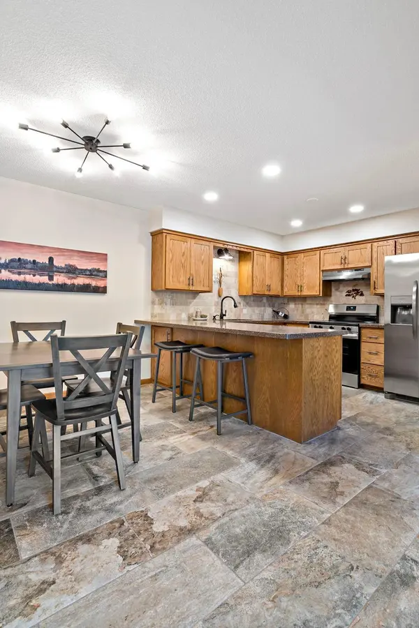9031 Magnolia LN N, Maple Grove, MN 55369