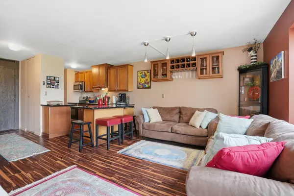 15 S 1st ST #A606, Minneapolis, MN 55401
