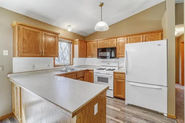 26276 10th ST W, Zimmerman, MN 55398
