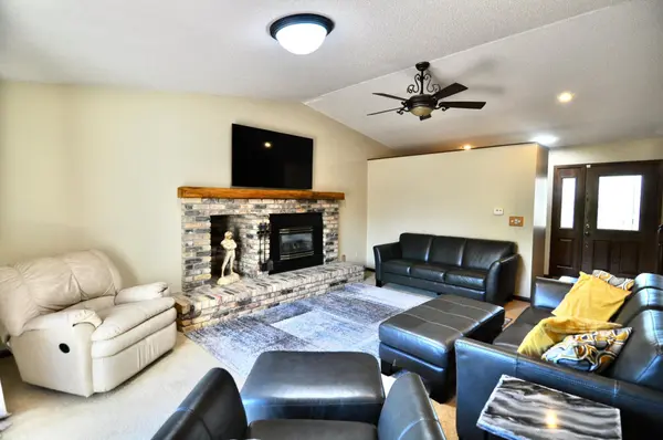 1361 Rosemary CT, Hastings, MN 55033