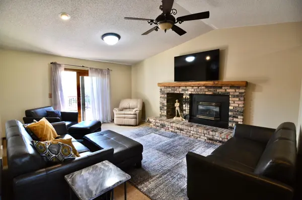 1361 Rosemary CT, Hastings, MN 55033