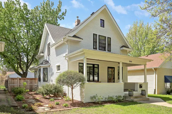 1944 Ashland AVE, Saint Paul, MN 55104