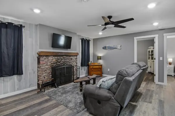 2308 Bundy LN NE, Menomonie, WI 54751