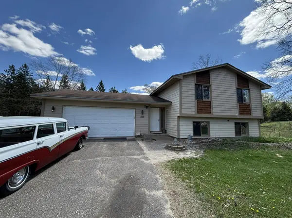 1916 Jenkins ST NE, East Bethel, MN 55011