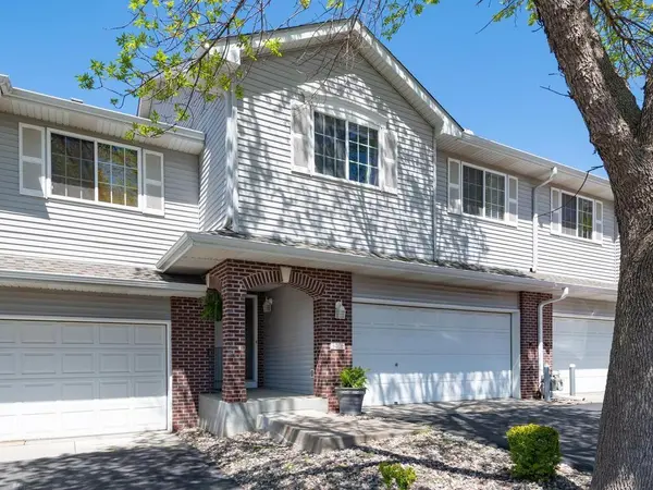 3406 Spring Glen CIR NW, Prior Lake, MN 55372