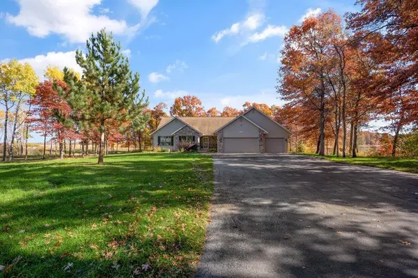 10874 Crescent DR, Nisswa, MN 56468