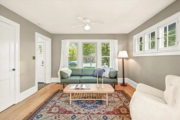3848 Nicollet AVE, Minneapolis, MN 55409