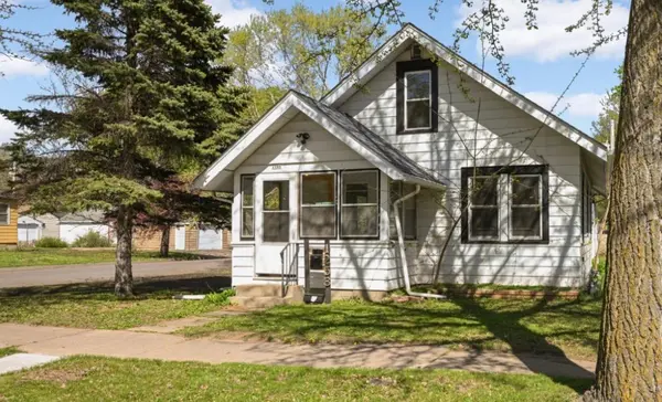 1258 Farrington ST, Saint Paul, MN 55117