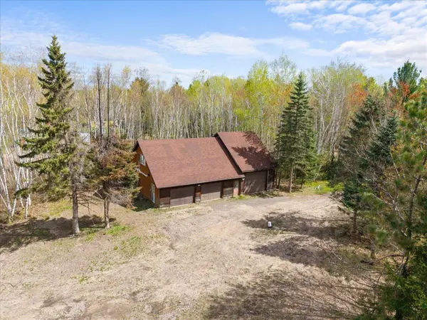 25075 Blackberry LN, Pine City, MN 55063