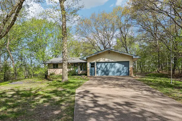 1509 166th AVE NE, Ham Lake, MN 55304