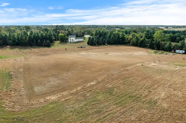 TBD Tulip ST, Cambridge, MN 55008