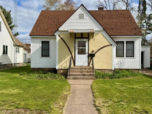 502 Mansfield ST, Chippewa Falls, WI 54729