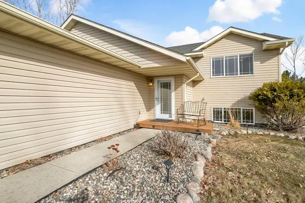 3807 Valley View DR NE, Bemidji, MN 56601