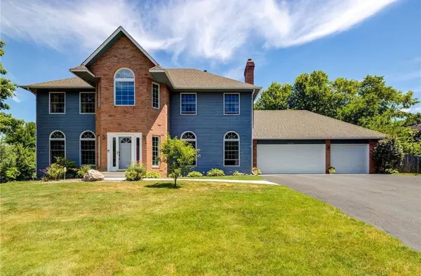 4390 Ithaca LN N, Plymouth, MN 55446