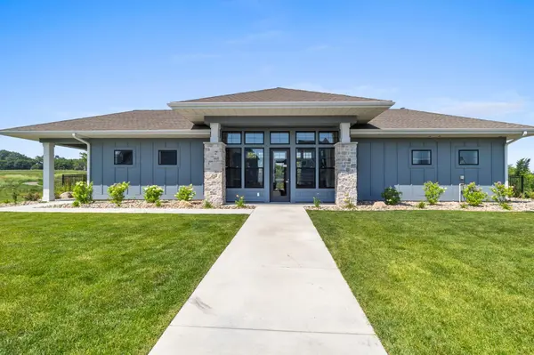 14700 Kingsview LN N, Dayton, MN 55327