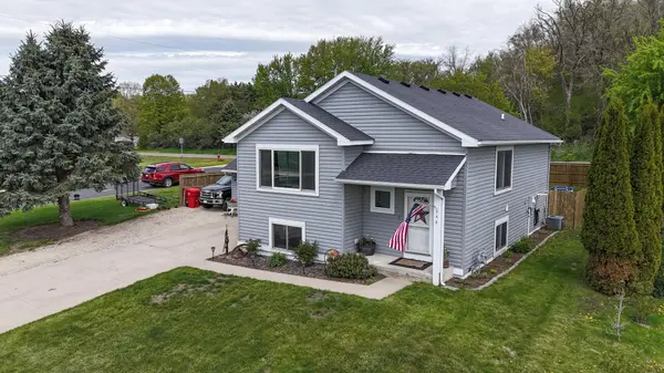 546 6th ST SW, Pine Island, MN 55963