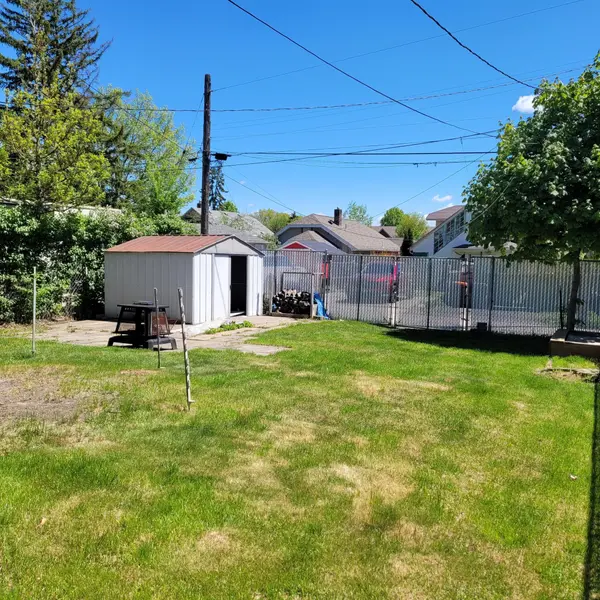 704 16th AVE N, South Saint Paul, MN 55075