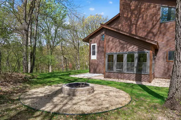 19925 Brentwood LN NW, Elk River, MN 55330
