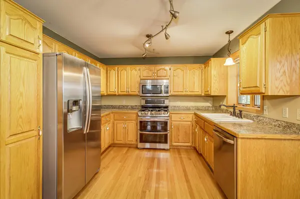 38404 Gerald AVE, North Branch, MN 55056